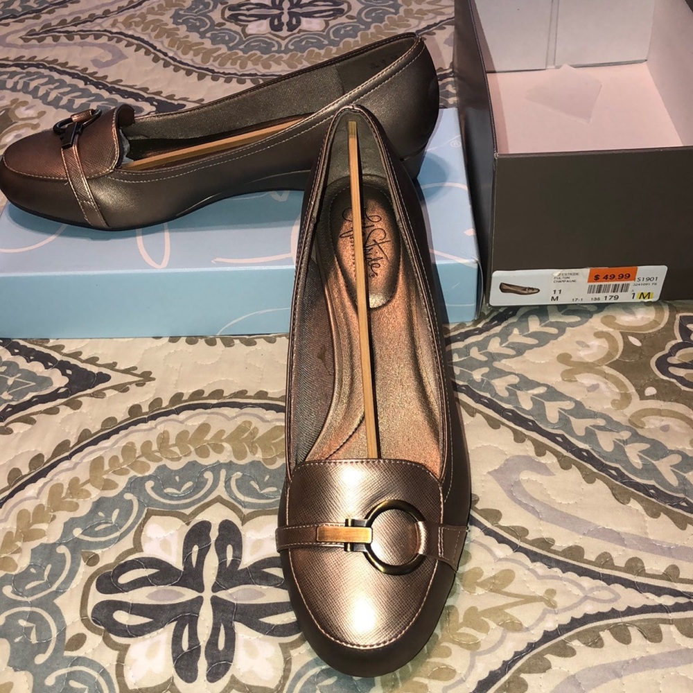 🌟NEW🌟 LIFESTRIDE WEDGES